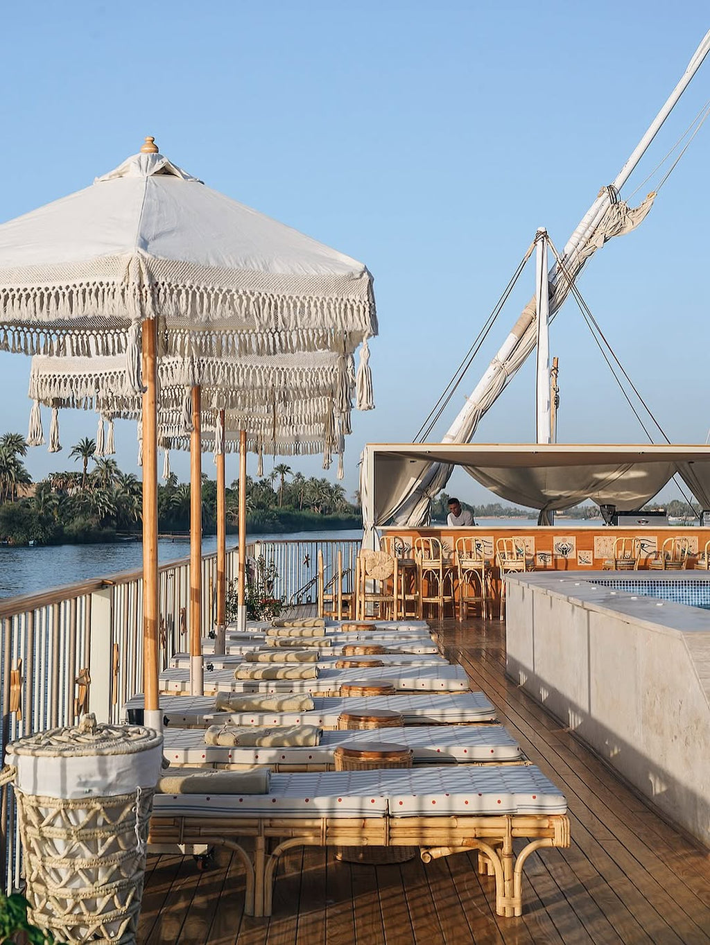 4 - Day Luxor to Aswan 5 - Star Nile Cruise | Private Egyptologist Guide - Navigate