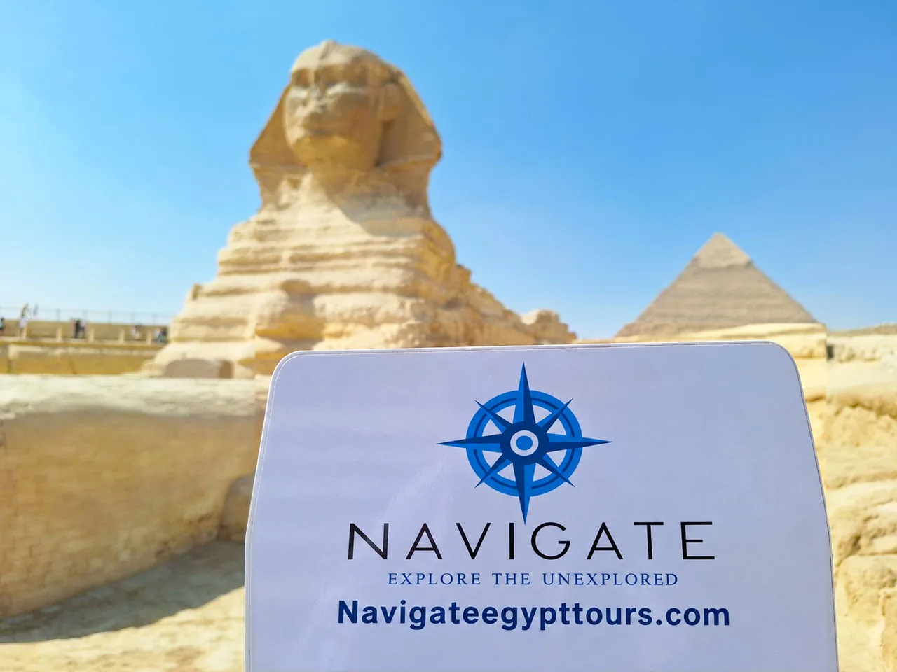 Travelers at the sphinx