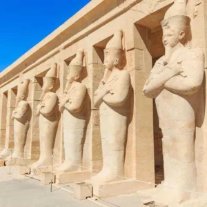 Queen hatshepsut statues at hatshepsut temple in luxor