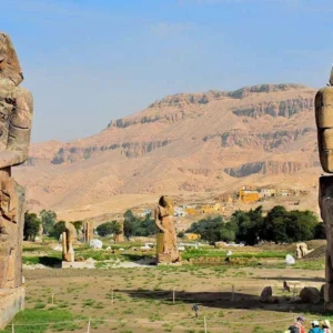 Colossi of memnon in luxor