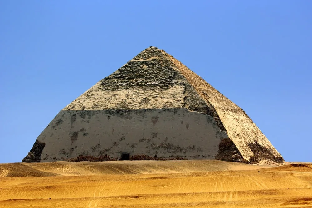 Bent pyramid dahshur