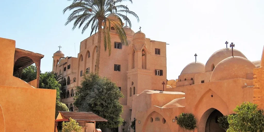 Wadi El Natrun: Monasteries, Lakes, Hotels, Culture & Facts Wadi el natrun