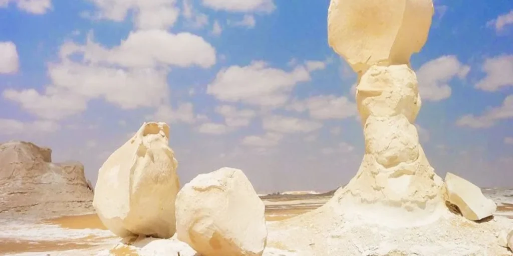 Best Places to Go Sand Boarding In Egypt Bahariya oasis best places to go sand boarding in egypt
