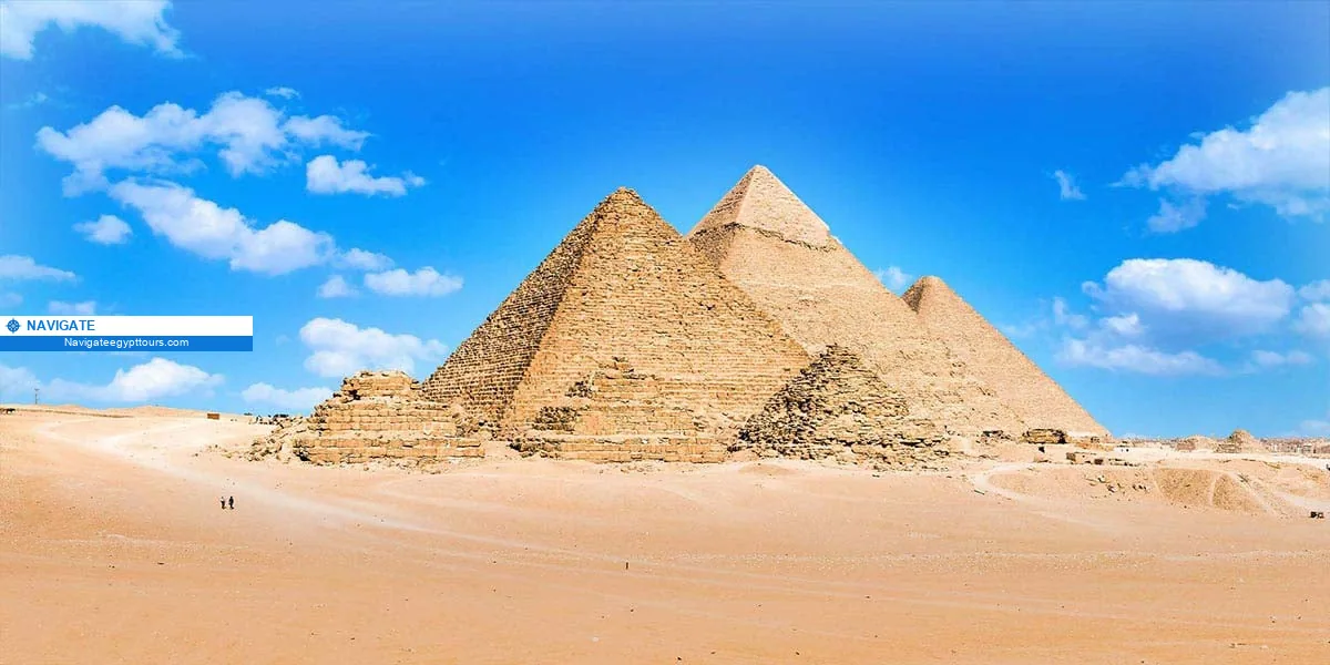 nav d22cb5ad83ae9f06 Egyptian pyramids complex