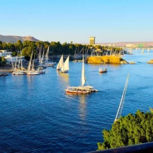 Felucca in aswan tour
